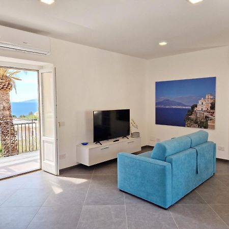 Savarese Luxury Palace Apartment Vico Equense Exterior foto