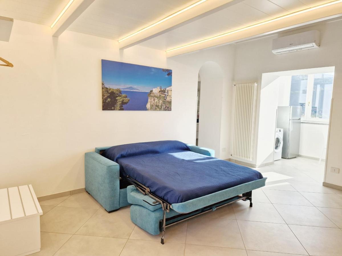 Savarese Luxury Palace Apartment Vico Equense Exterior foto