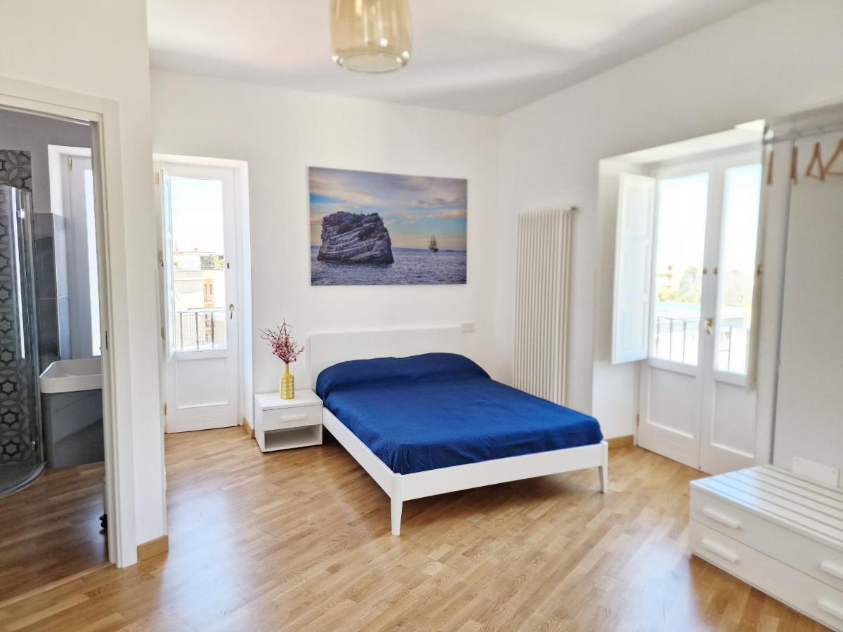 Savarese Luxury Palace Apartment Vico Equense Exterior foto