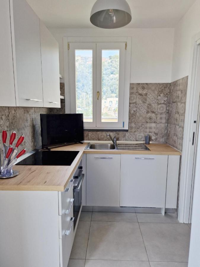 Savarese Luxury Palace Apartment Vico Equense Exterior foto
