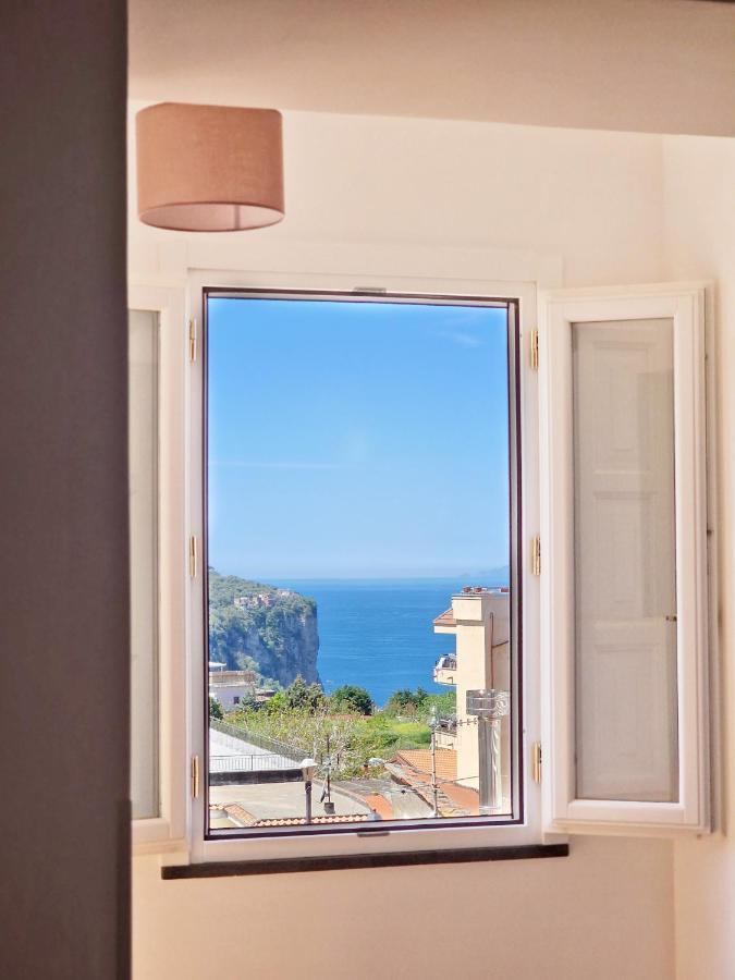 Savarese Luxury Palace Apartment Vico Equense Exterior foto