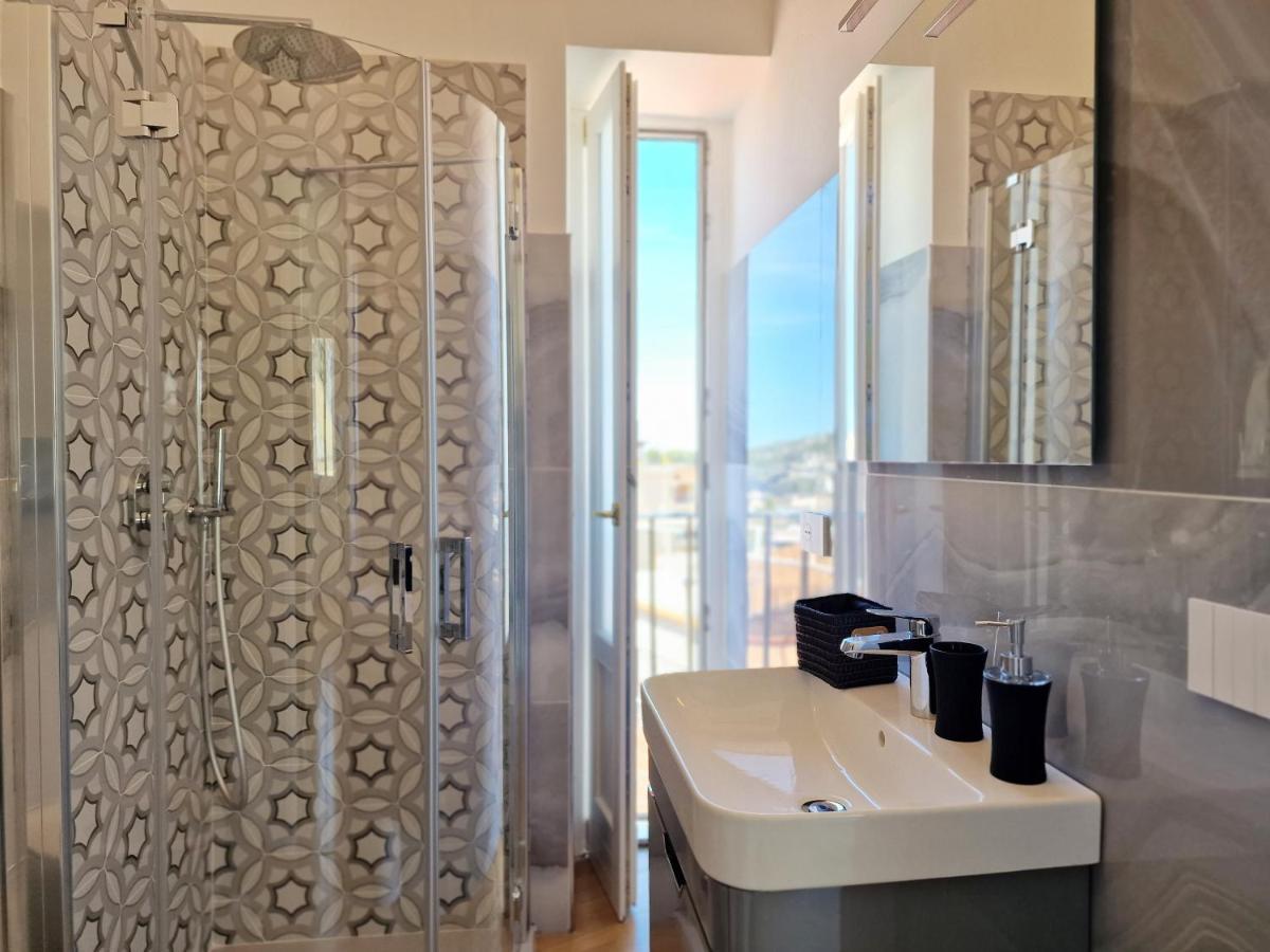 Savarese Luxury Palace Apartment Vico Equense Exterior foto
